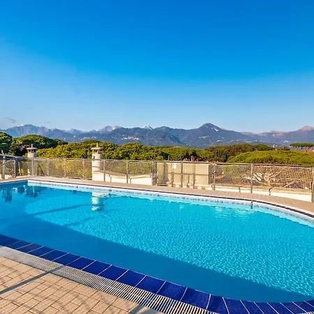 Con Piscina Sul Tetto, A 150m Dal Mare Marina di Pietrasanta