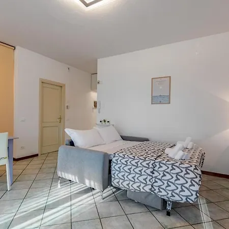 Appartamento Con Piscina Sul Tetto, A 150m Dal Mare Marina di Pietrasanta